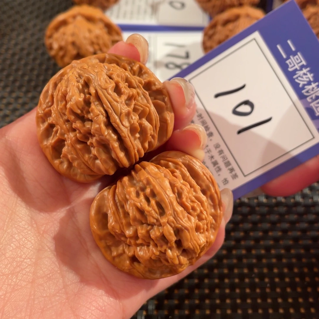 文玩核桃把件101号41尺楼