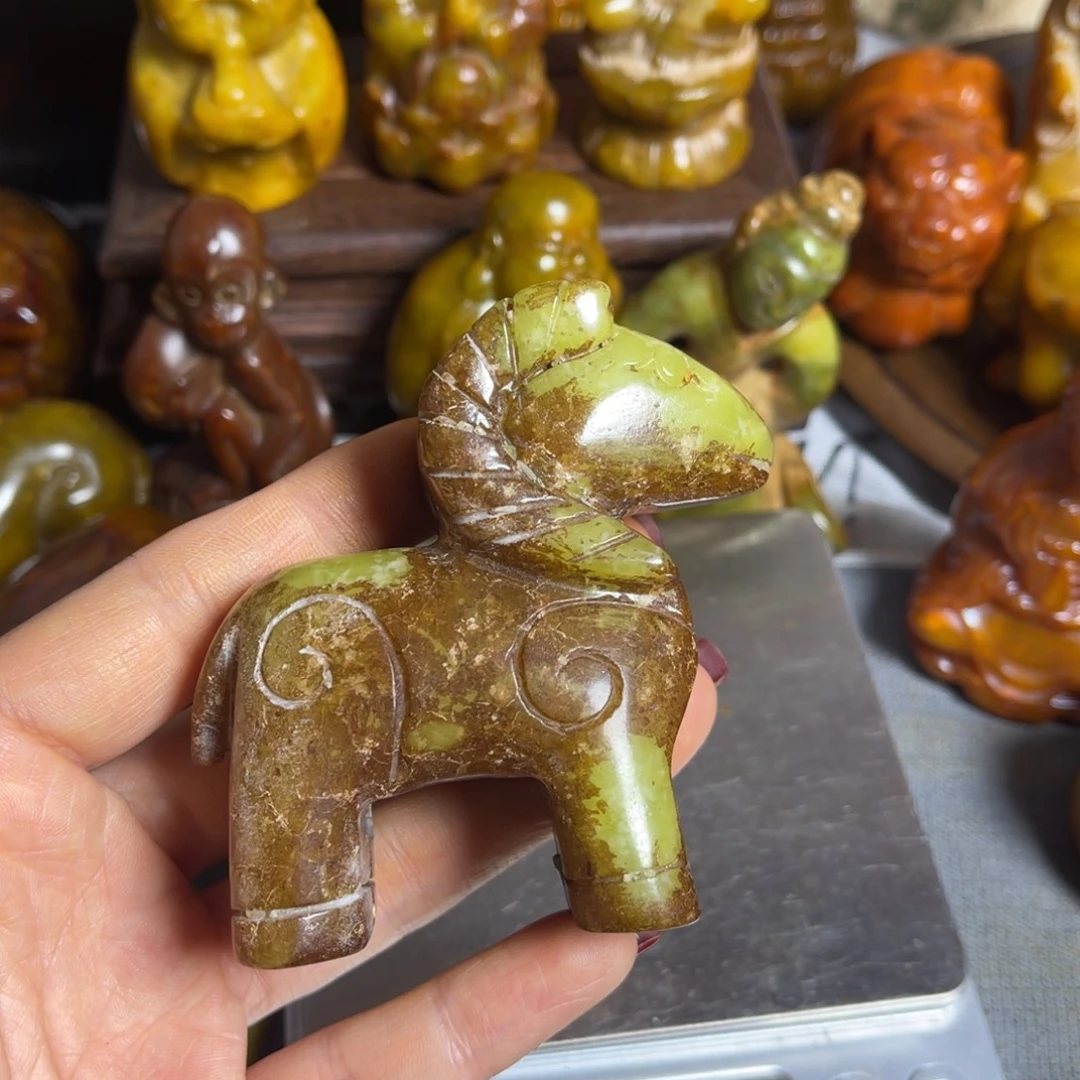 蛇纹石玉合金颈饰