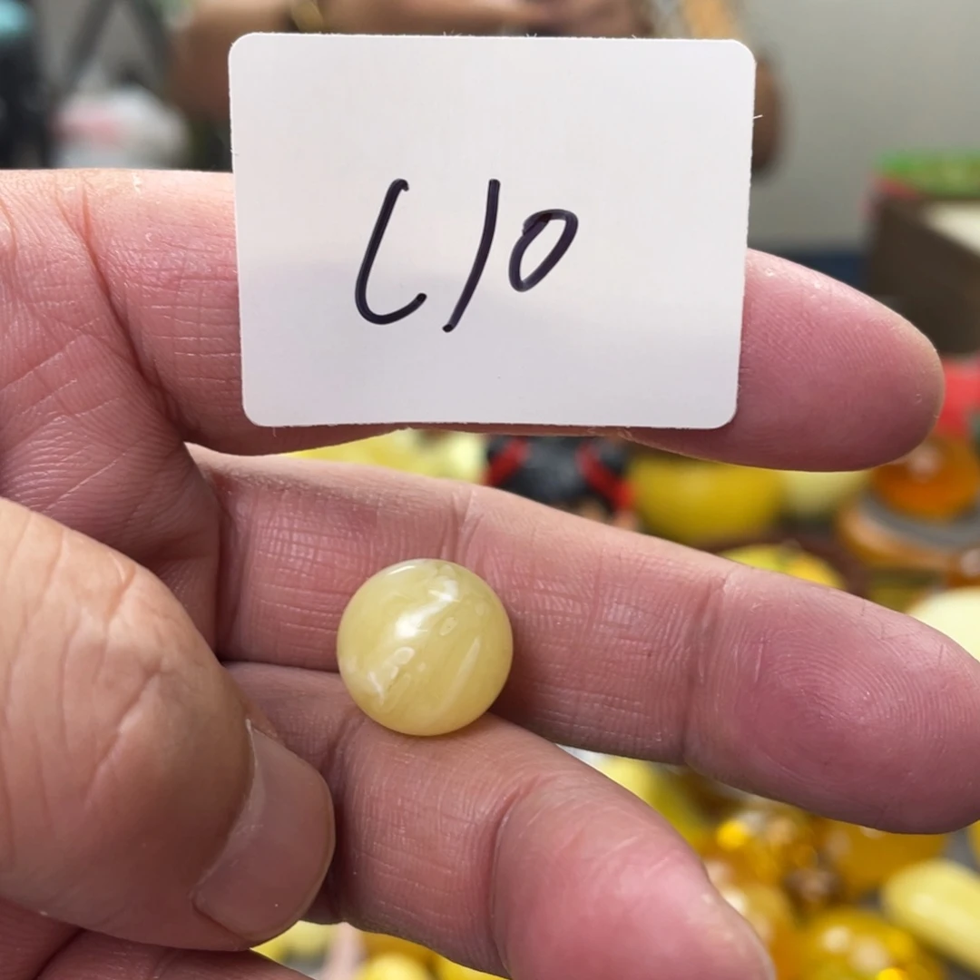 手链琥珀未镶嵌多样性发，发其中一件