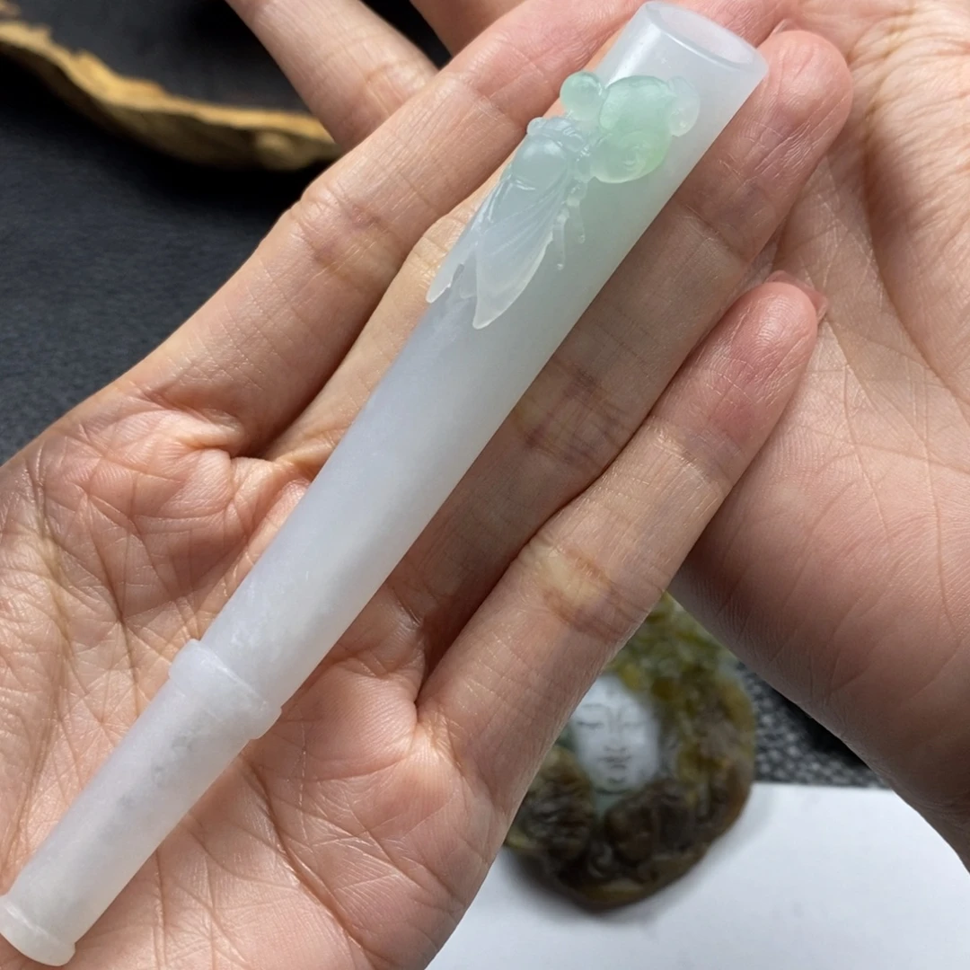 李***源未镶嵌定制翡翠烟杆