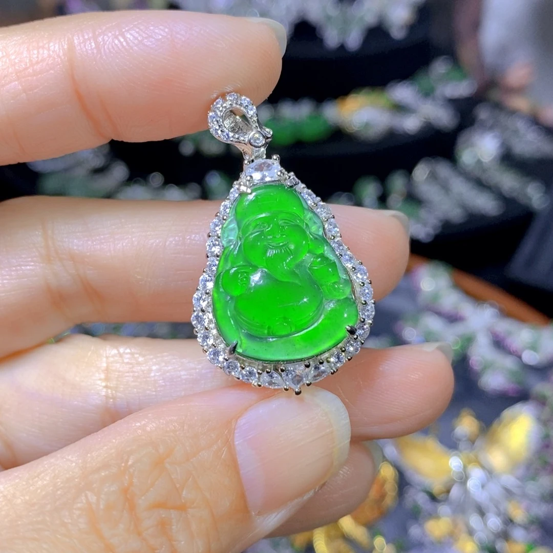 翡翠颈饰银S925镶嵌天然翡翠