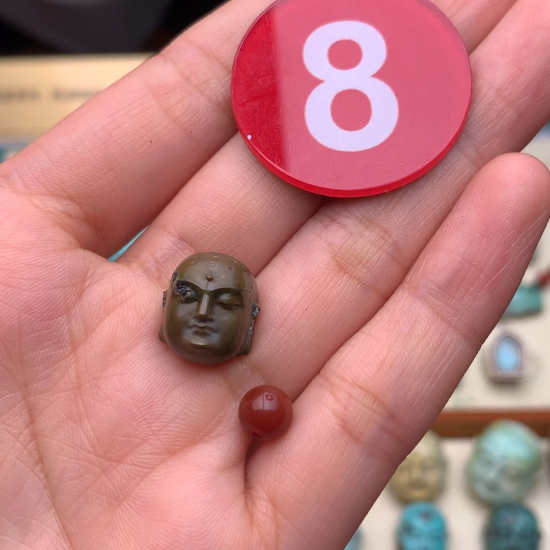 唐***唐未镶嵌配饰南红玛瑙