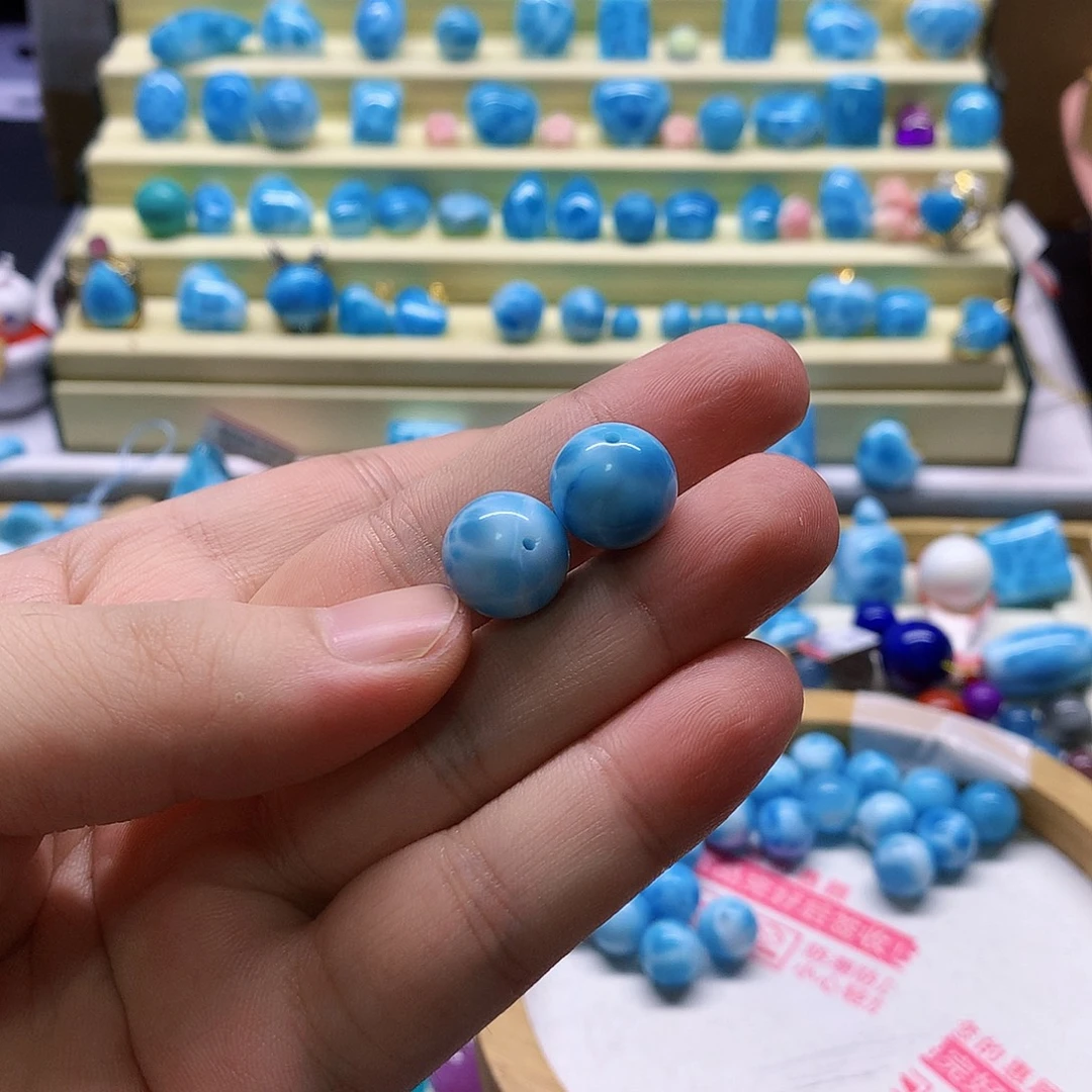 洋***儿针钠钙石（海纹石）未镶嵌珠宝半成品
