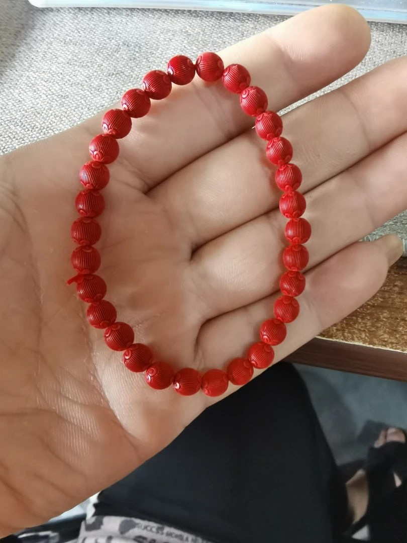 非金属树脂手链 红红圆润灯笼手链