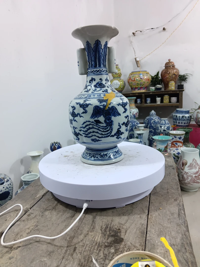 瓷器粉彩珐琅彩鼻烟壶摆件瓷瓶