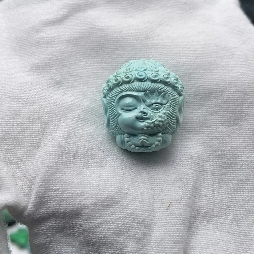 绿松石未镶嵌颈饰