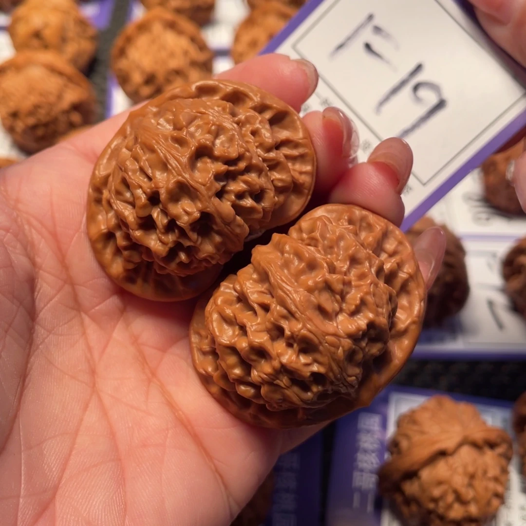 文玩核桃把件19号灯44