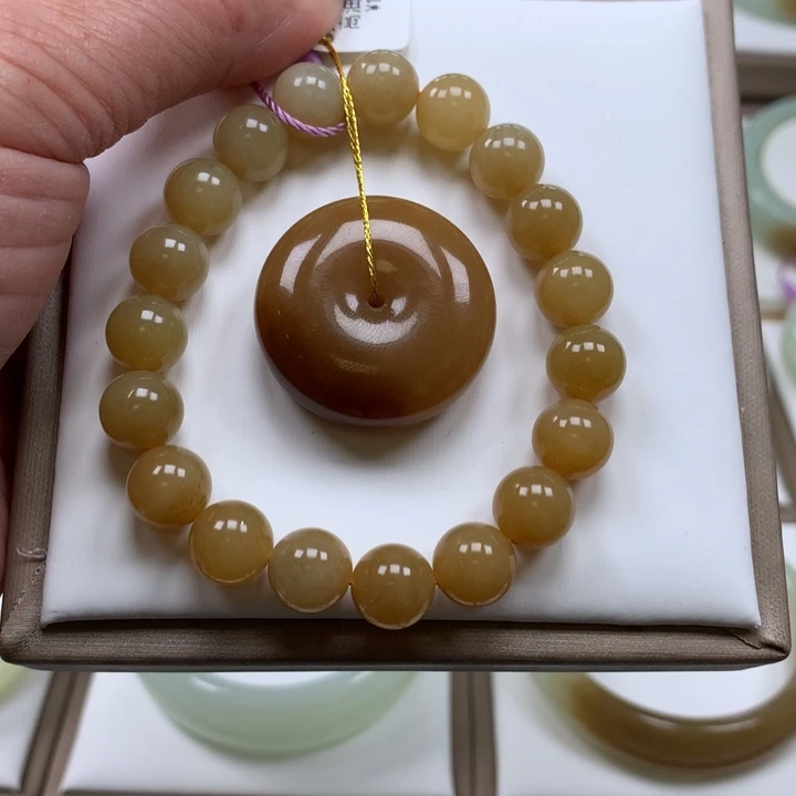 未镶嵌手链和田玉（糖玉）