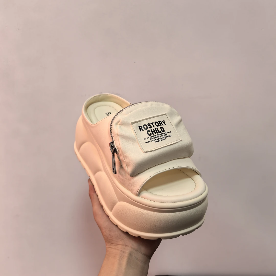 增高8CM 2024夏季新款时尚潮流百搭厚底内增高亮钻凉鞋8162