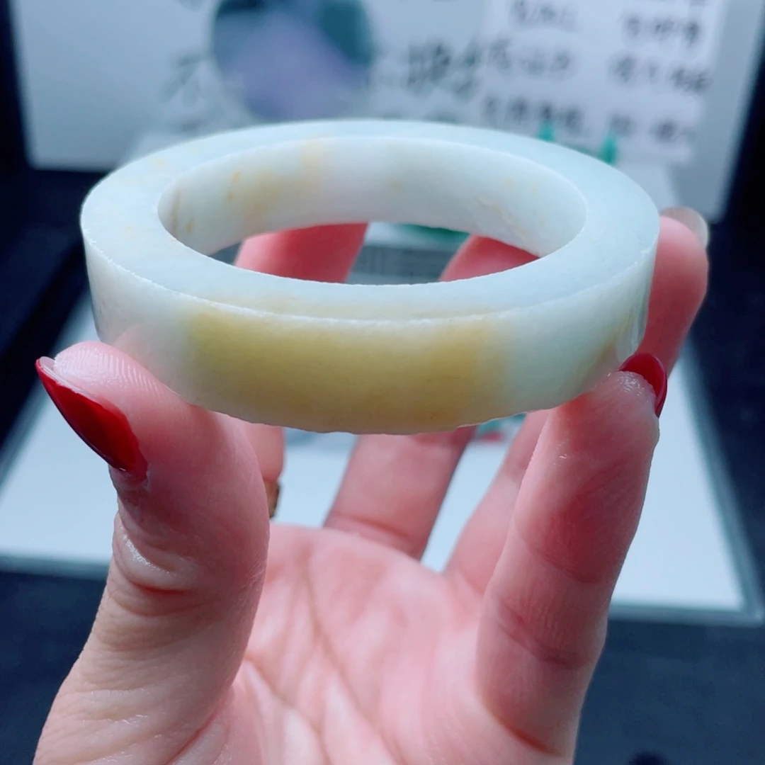 未镶嵌52-56定制翡翠