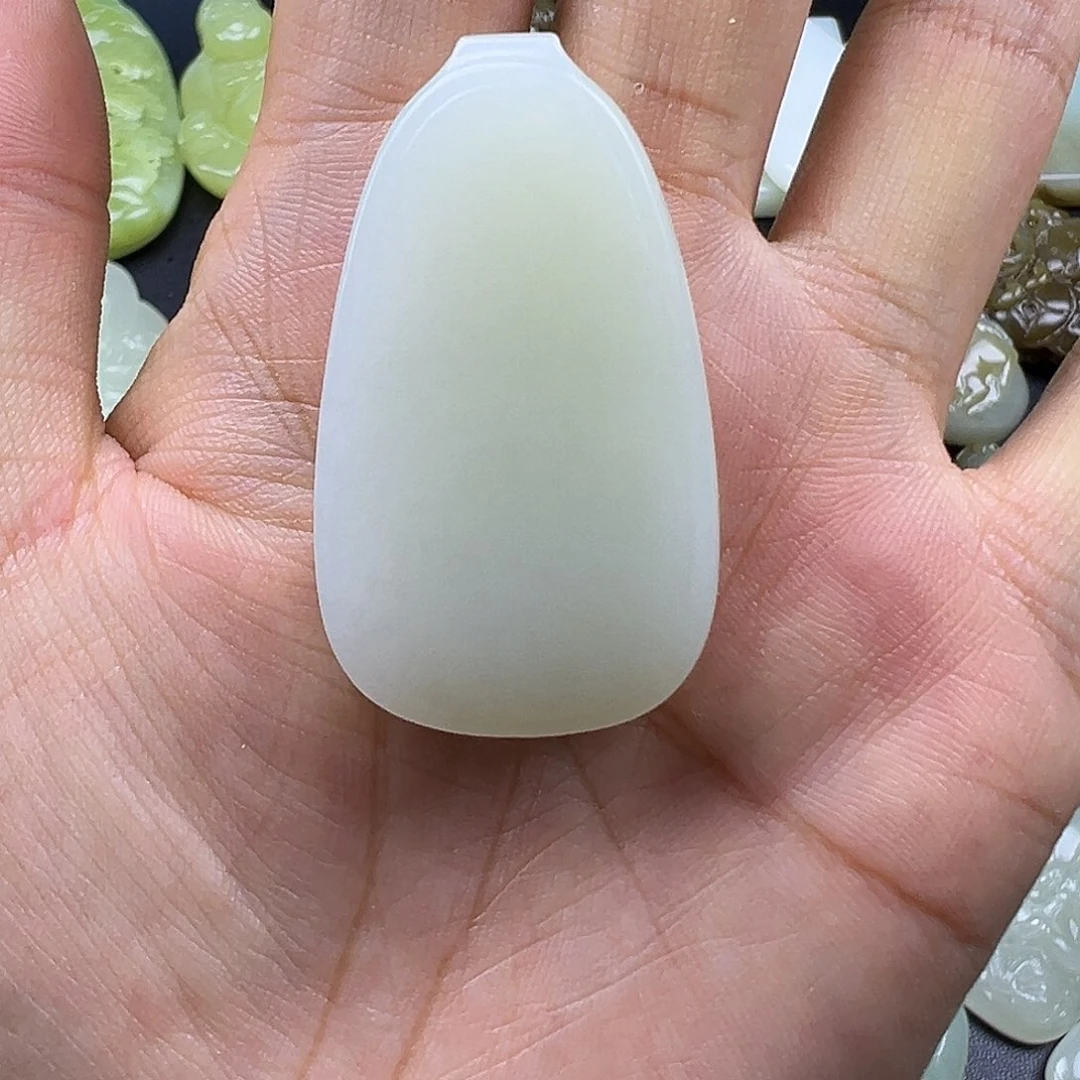 爱***鱼和田玉未镶嵌吊坠(不含链)
