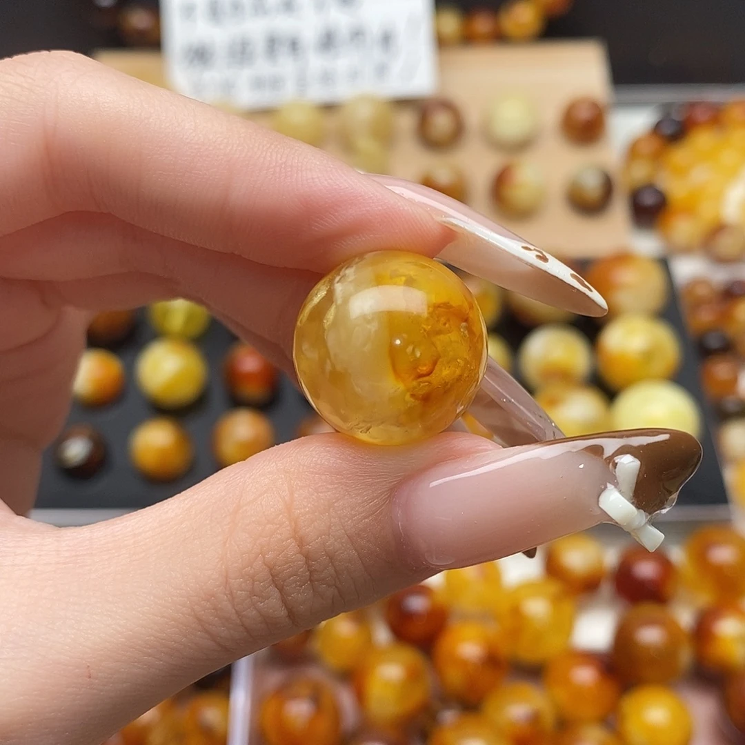 晶***王裸石虫珀未镶嵌蜜蜡