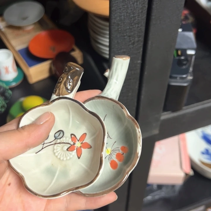 盖碗瓷器直播放漏中