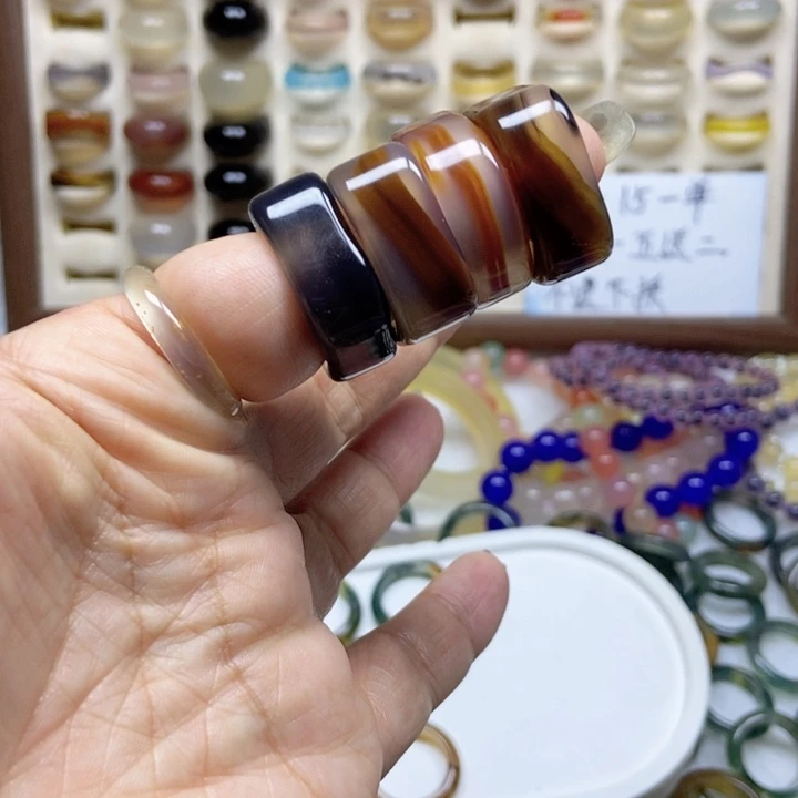 玛瑙/玉髓戒指未镶嵌玩**乐不退不换