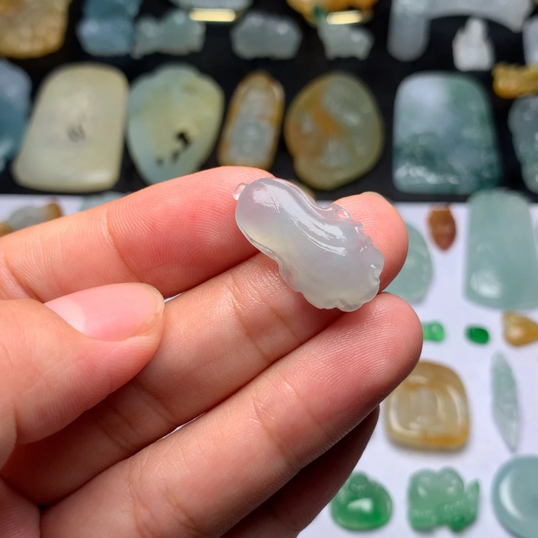 定制翡翠未镶嵌白菜