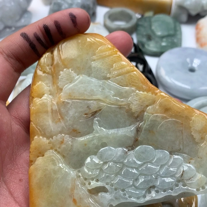 翡翠未镶嵌颈饰保真天然a货翡翠