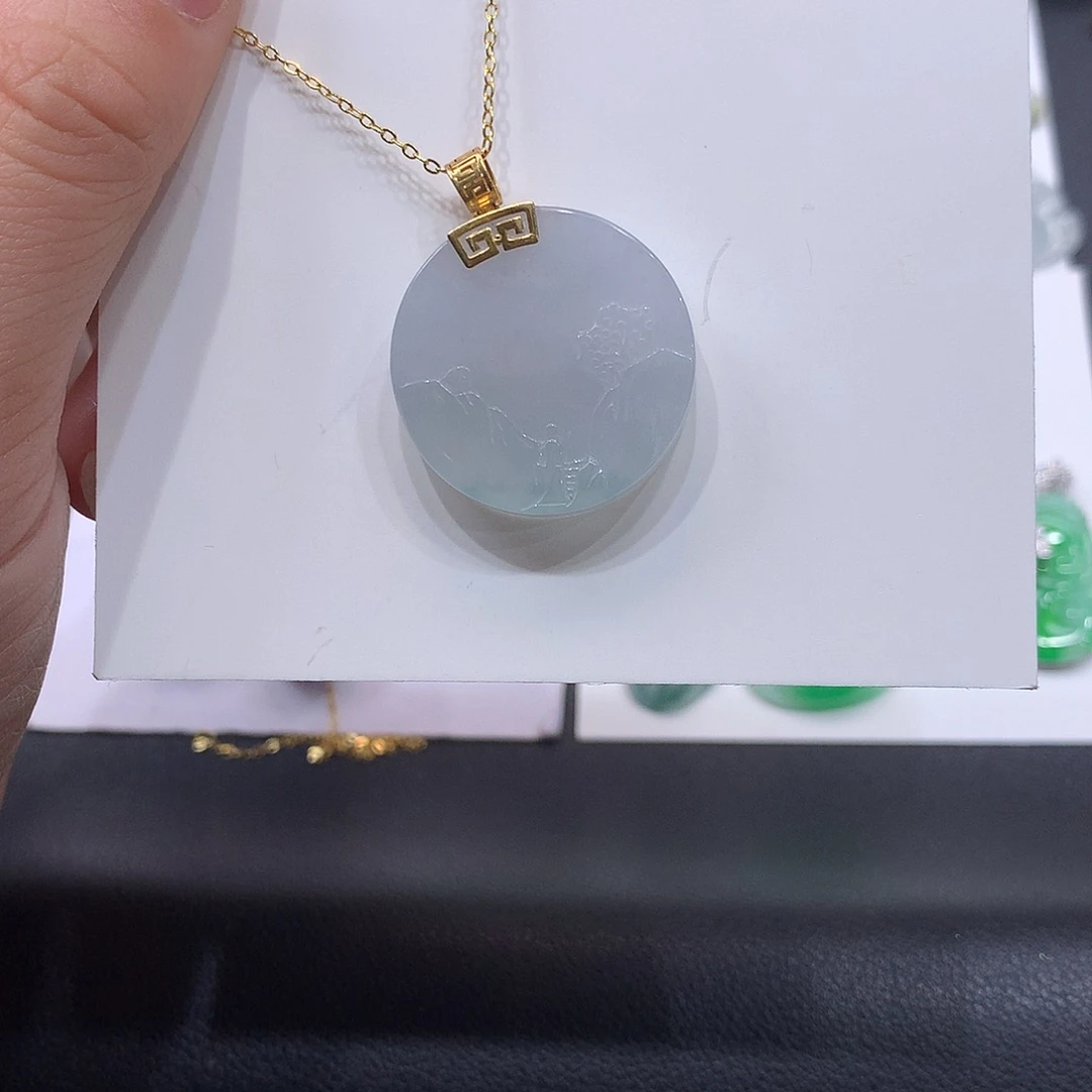 翡翠未镶嵌吊坠(不含链)