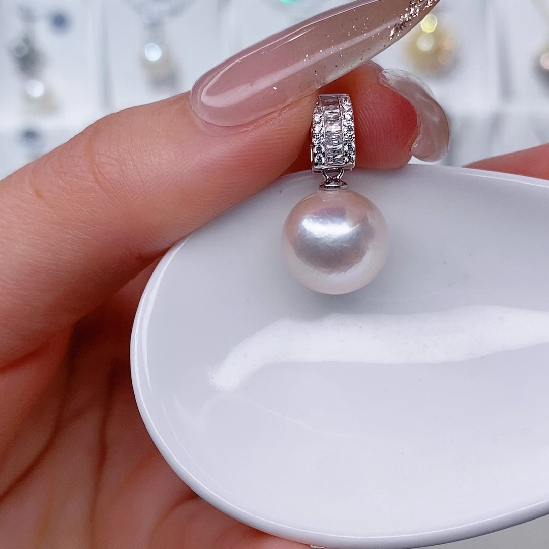 银S925镶嵌吊坠(赠链)淡水珍珠