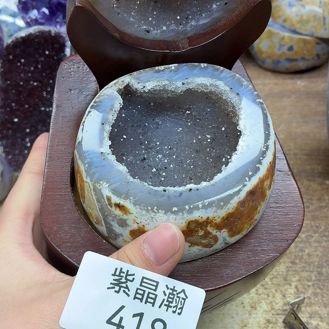 玛瑙/玉髓未镶嵌珠宝奇石