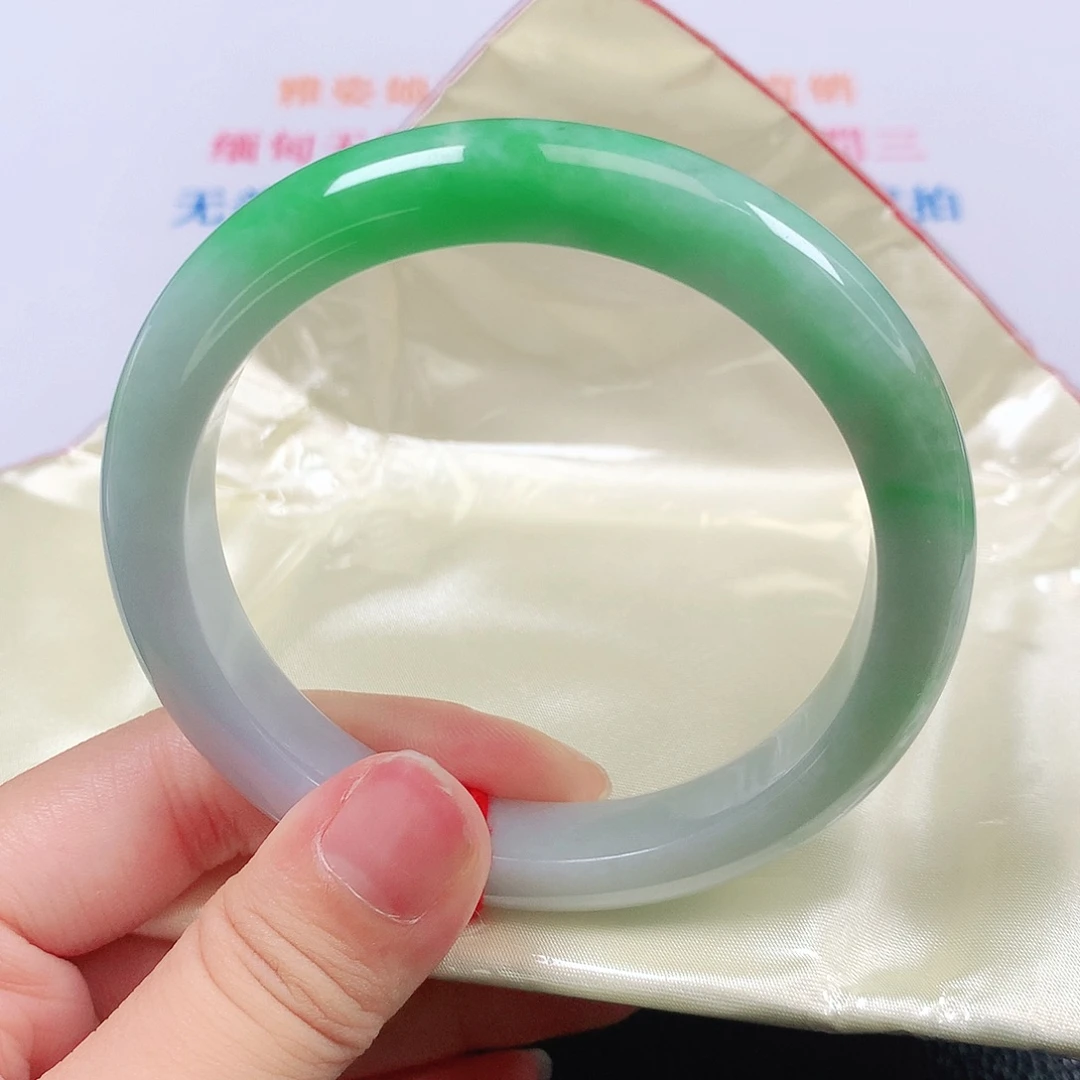 未镶嵌手镯翡翠1830