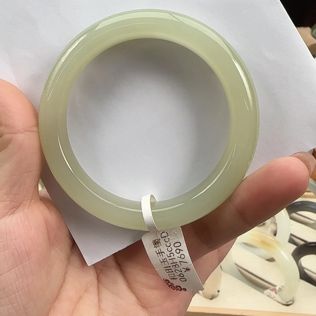 和田玉未镶嵌手镯青提葡萄肉57