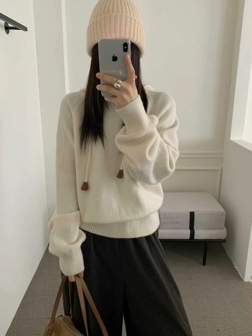 奶油风加厚连帽毛衣女秋冬新款纯色百搭套头针织衫休闲气质保暖