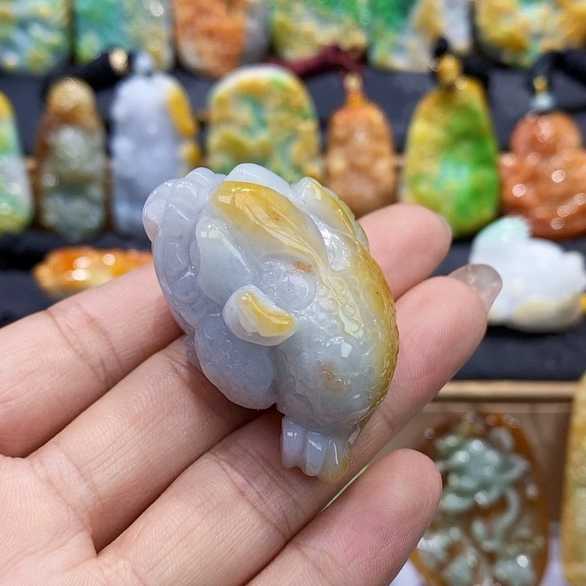 【闪购商品】翡翠未镶嵌颈饰翡翠A货一物一证