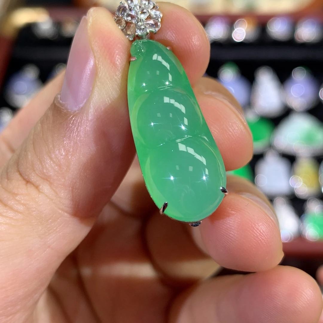 翡翠18K金镶嵌吊坠(不含链)签收后48小时鉴赏期
