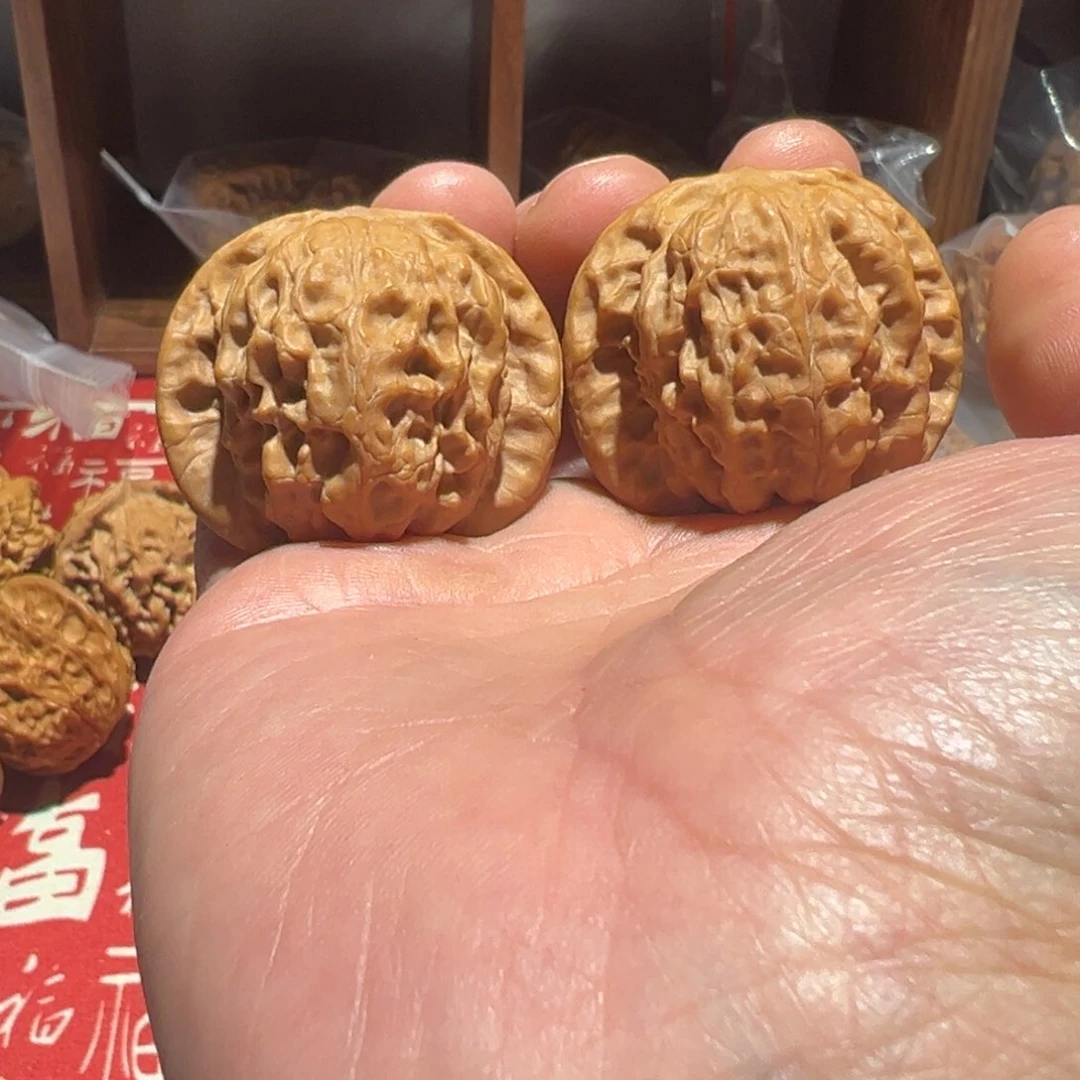 文玩核桃吊坠鹿*昌闷