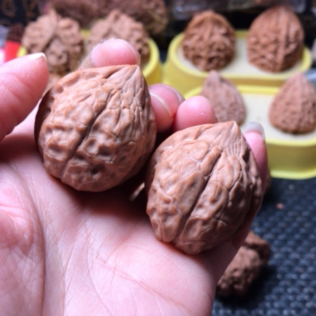 【闪购商品】摆件核桃归甲纹核桃