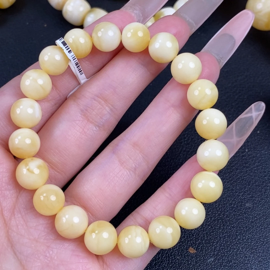 琥珀未镶嵌珠宝奇石246