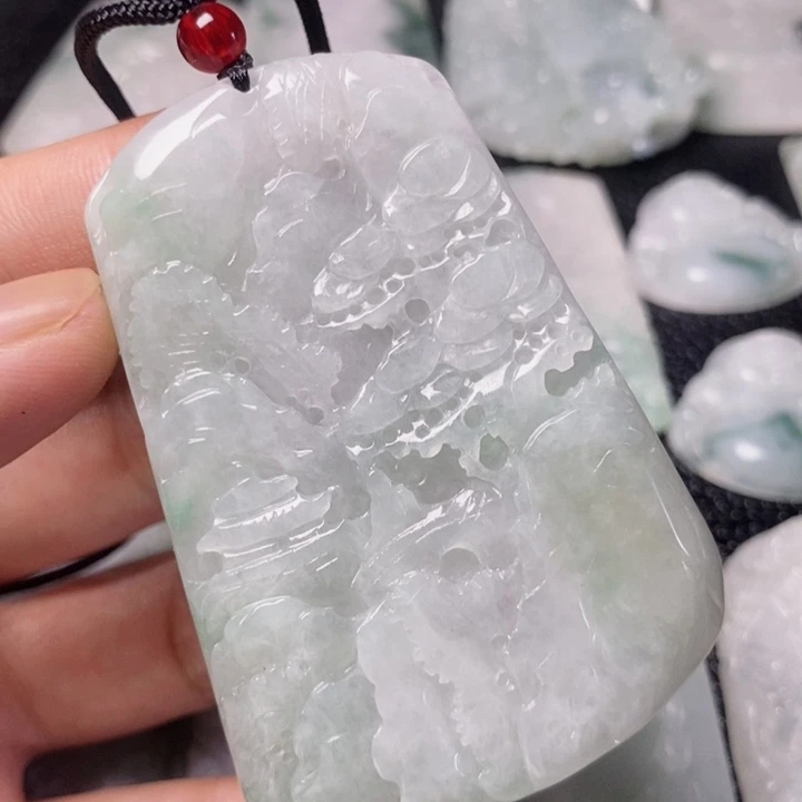 翡翠未镶嵌颈饰天然翡翠A货