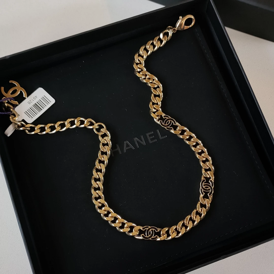 95新 Chanel/香奈儿 Azul-22S黑珐琅金色双C choker项链49128