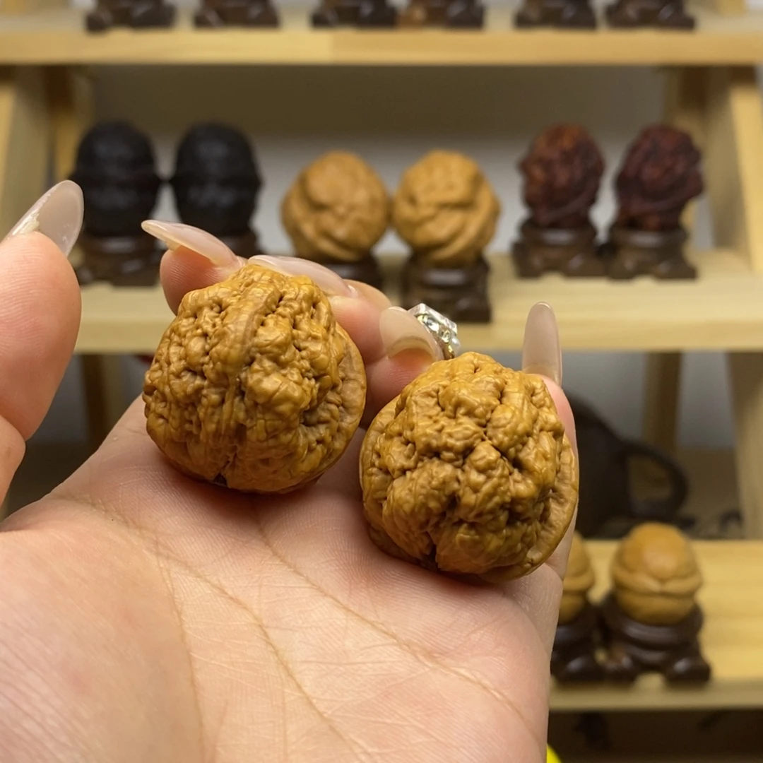 吊坠文玩核桃33血舍利3