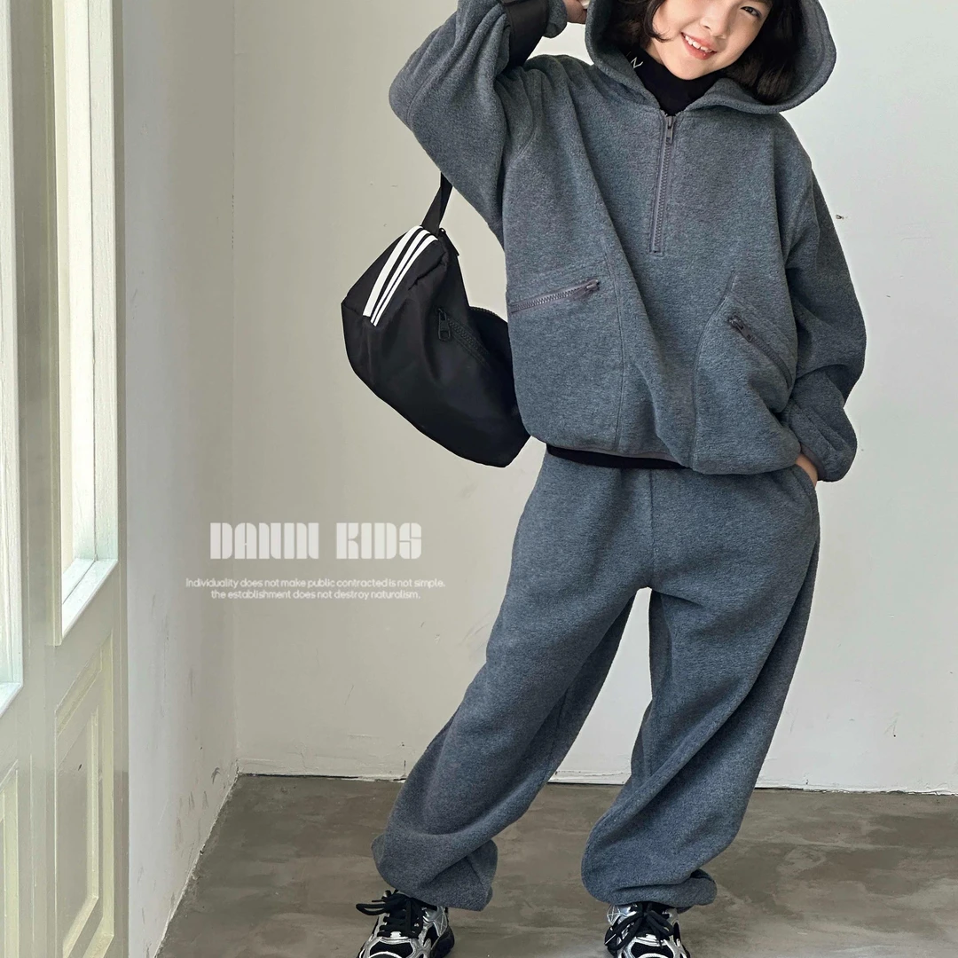 【嗒囜】儿童冬季加厚保暖休闲运动两件套中大童连帽外套束脚裤套装