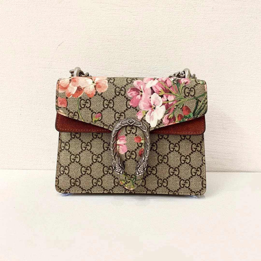 95新  花卉酒神小号单肩斜跨包时尚设计精