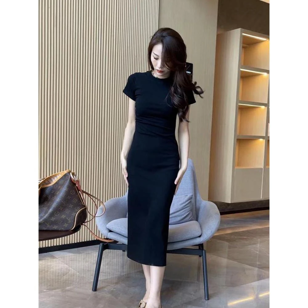 早春季气质法式显身材t恤连衣裙2025新款女夏季修身显瘦长款裙子