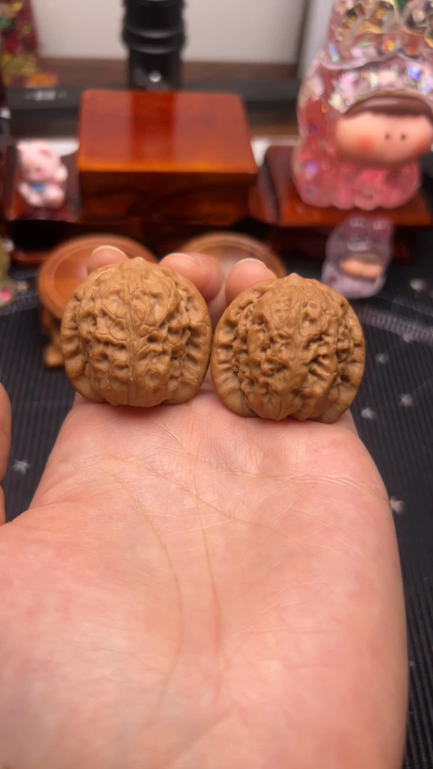 高尔夫，油蜡皮，边35，肚高34