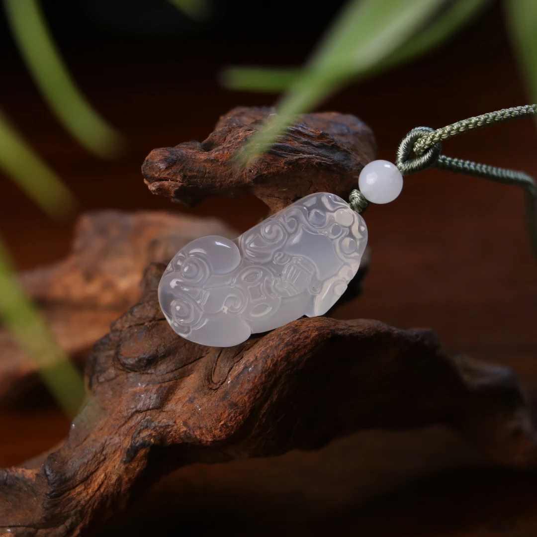 【万锦珠宝城】天然玛瑙玉髓精美百搭貔貅吊坠 多样性发其一