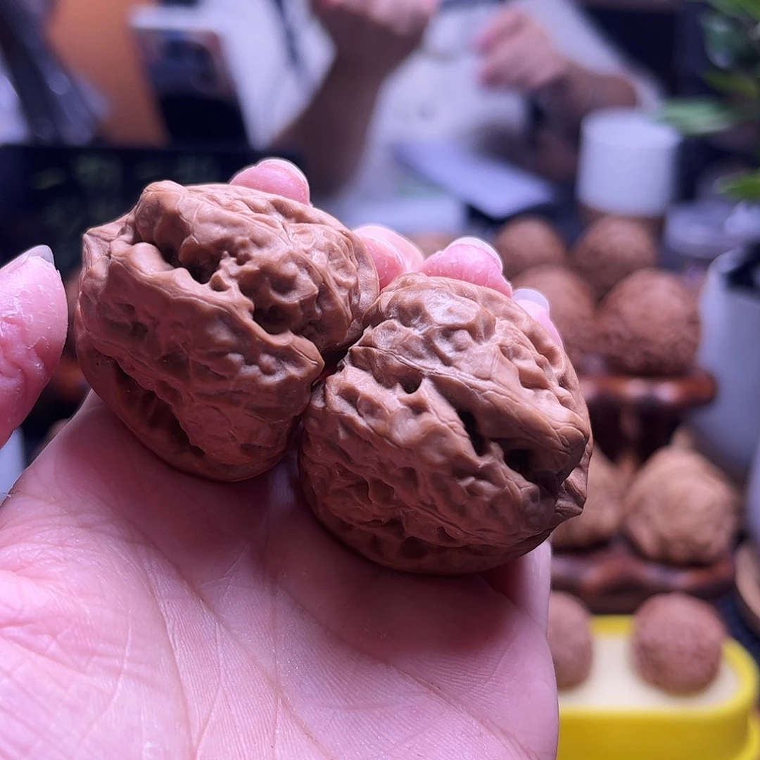 c***j文玩核桃把件39+白茬蛤蟆11