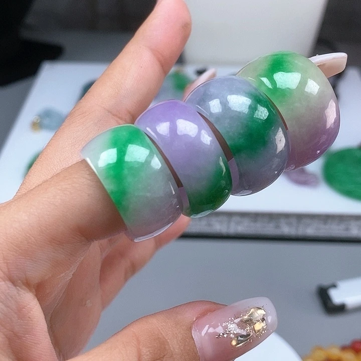 翡翠戒指未镶嵌戒指