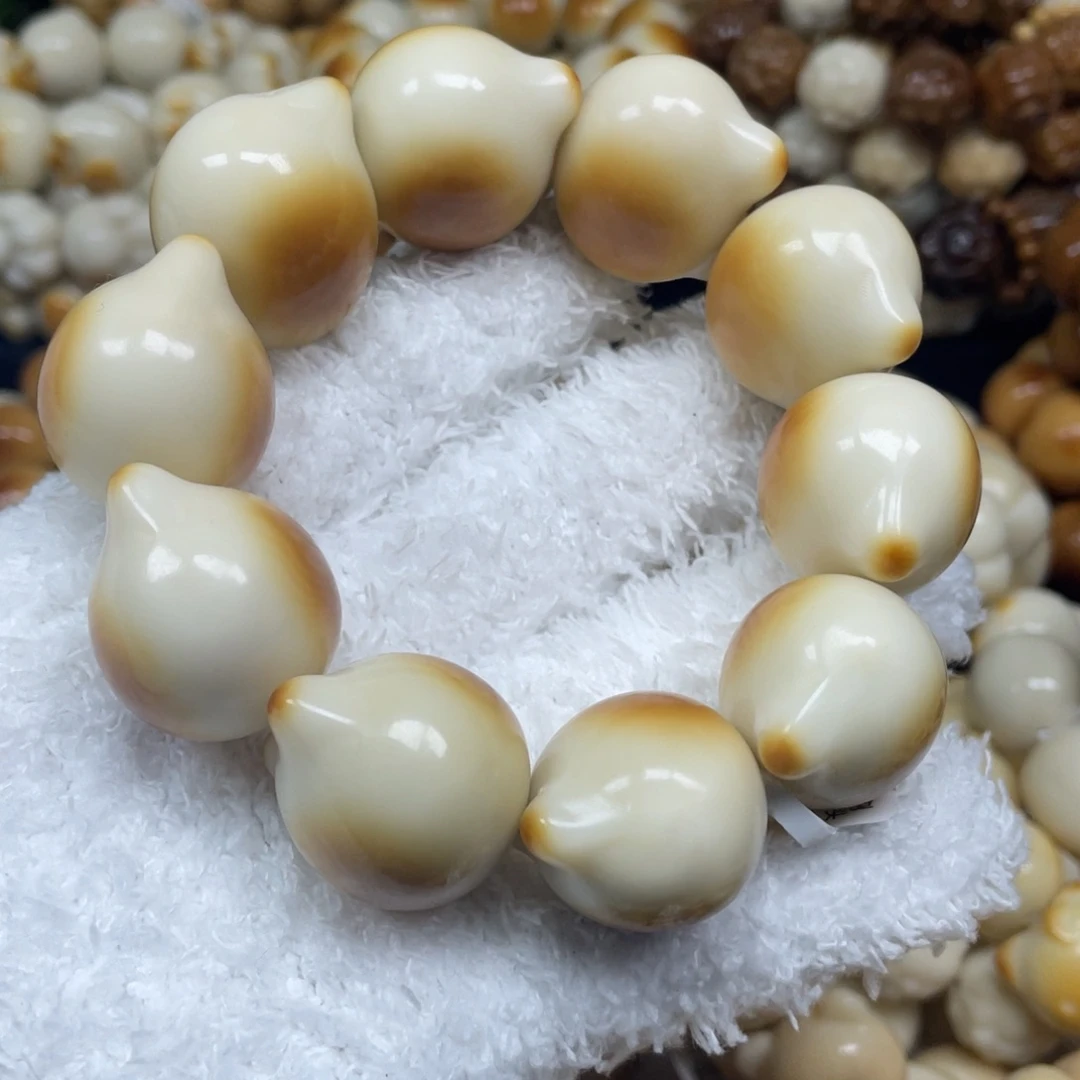 菩提根/象牙果手串12.14.32大猫头卡29