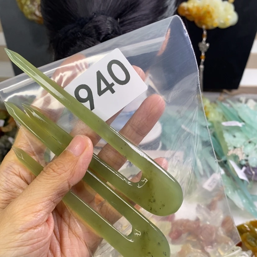 【闪购商品】岫玉发饰未镶嵌肉***鱼
