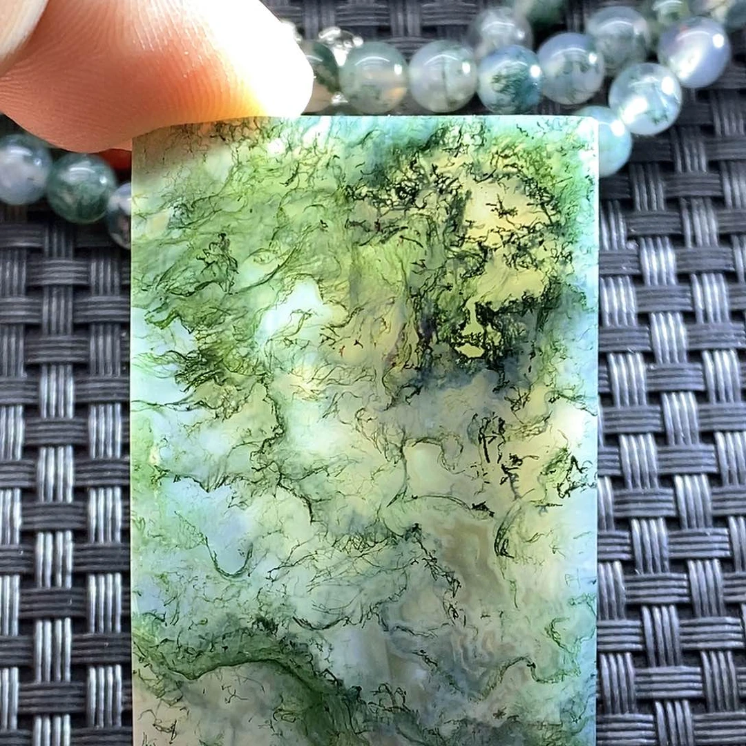 未镶嵌颈饰玛瑙/玉髓黑***翼
