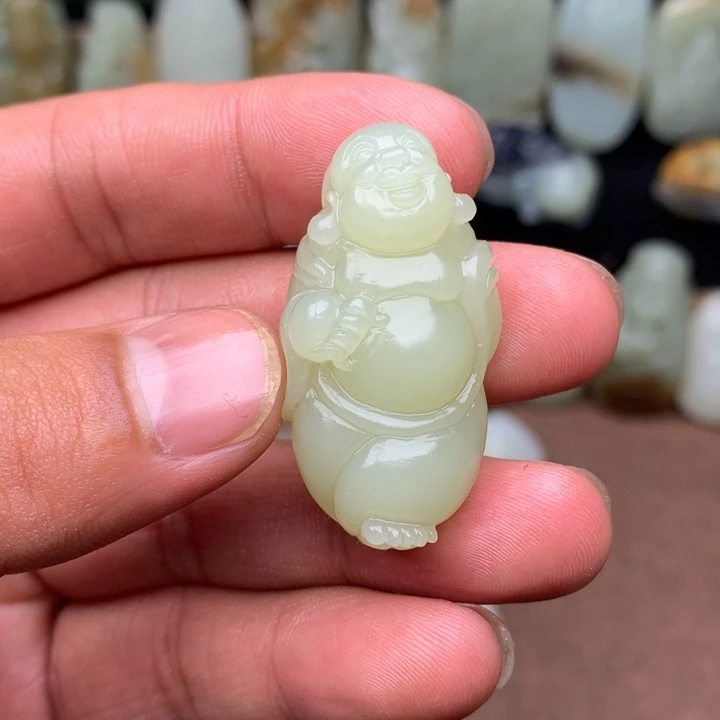 和田玉（糖玉）未镶嵌颈饰