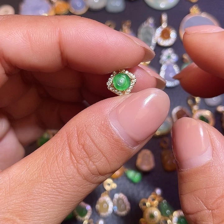 翡翠银S925镶嵌颈饰