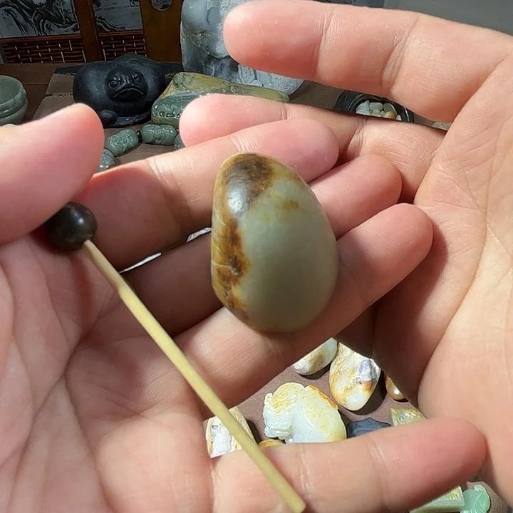 未镶嵌和田玉摆件