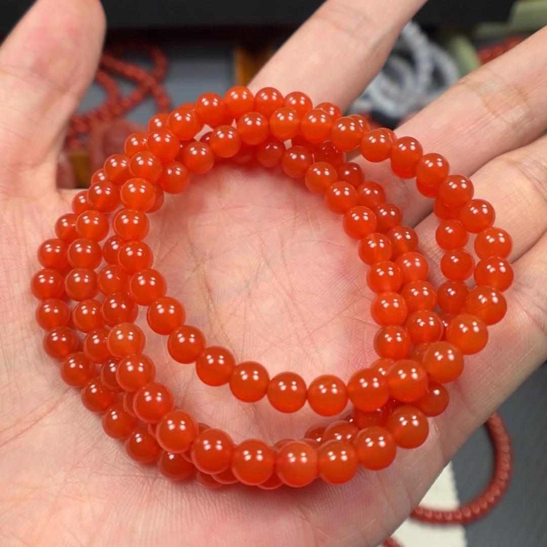 颈饰未镶嵌南红玛瑙