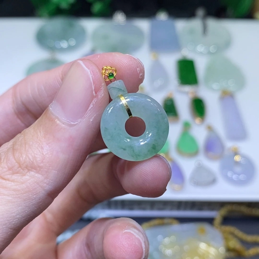 翡翠18K金镶嵌吊坠(不含链)