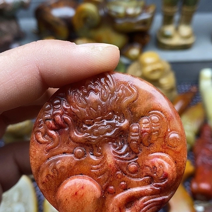 未镶嵌蛇纹石玉颈饰